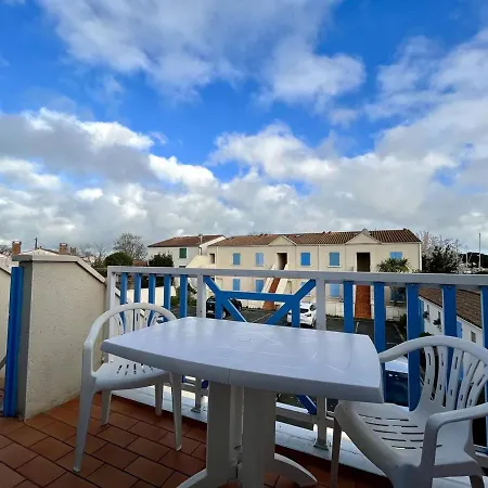 2 Pieces A 400m De La Avec Balcon Et Parking - - Fr-1-246a-189 Saint-Georges-d'Oleron